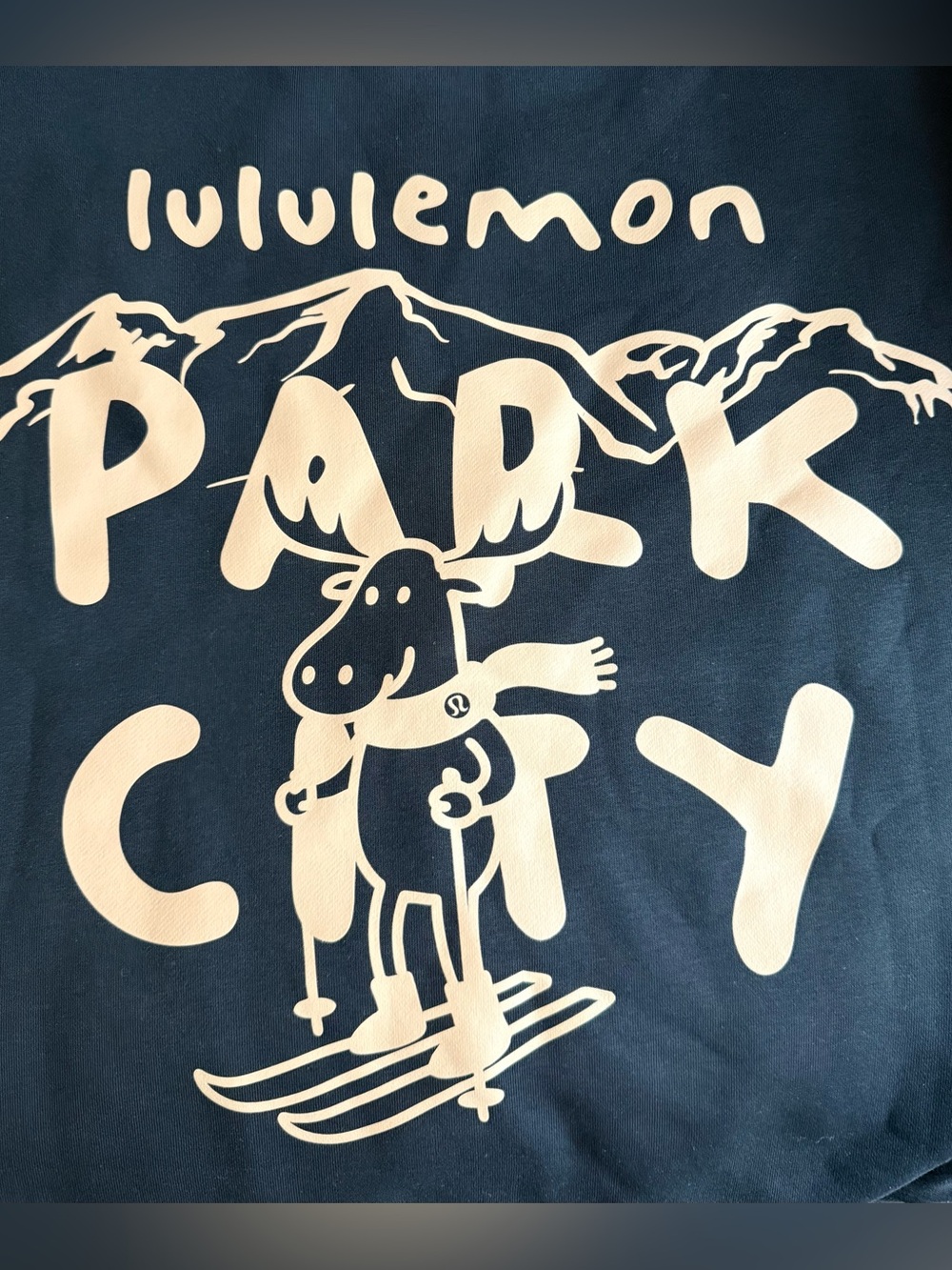 NWT Lululemon Park City Exclusive Ski Moose Oversized Crew Sweatshirt XS Women’s